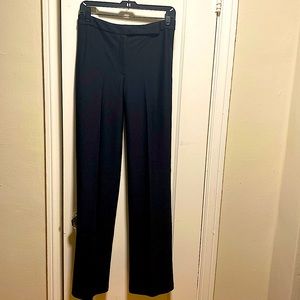🌻Sleek, MODA International, Form Fitting Black Pants in size 14.
